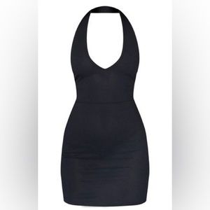 Brand : Pretty Little Thing

Black halter neck tie back bodycon dress : Size
6